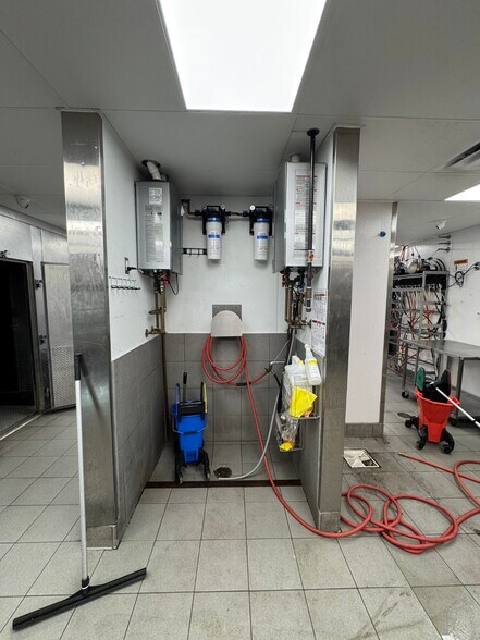 More Photos Of 12138 Hwy 17 Bypass N Byp, Murrells Inlet Fast Food For Lease