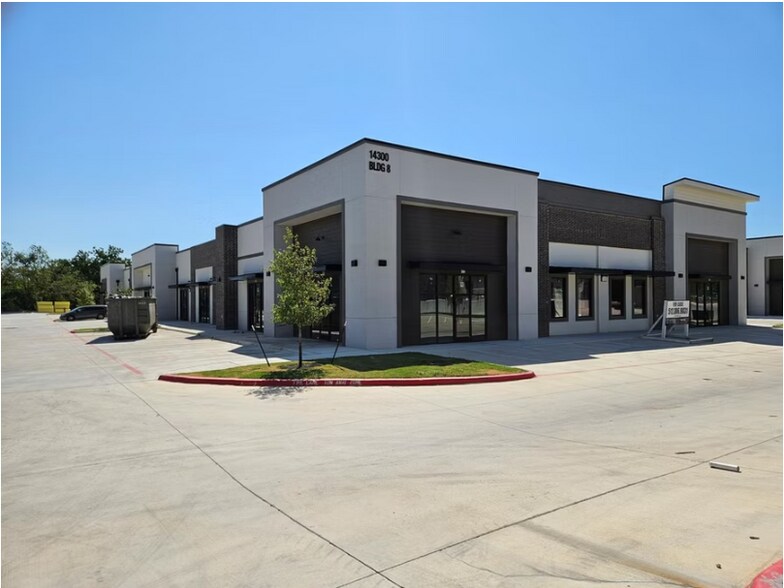 More Photos Of 14300 Ronald W Reagan Blvd, Cedar Park Storefront For Sale