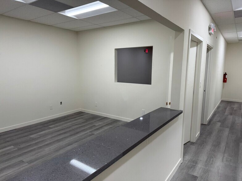 More Photos Of 500 E Compton Blvd, Compton Medical For Lease