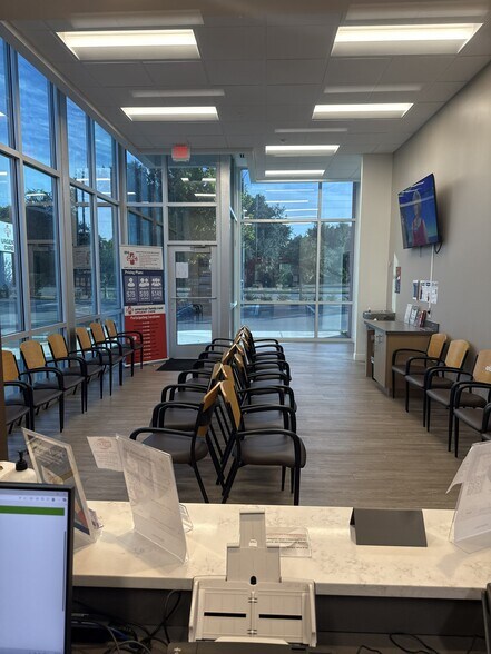 More Photos Of 11608 Boyette Rd, Riverview Coworking Space