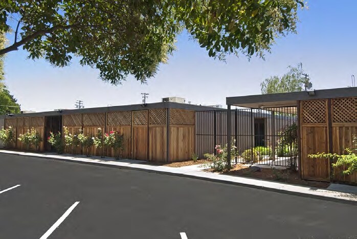 Primary Photo Of 2737 Woodberry Way, Rancho Cordova Medical For Sale