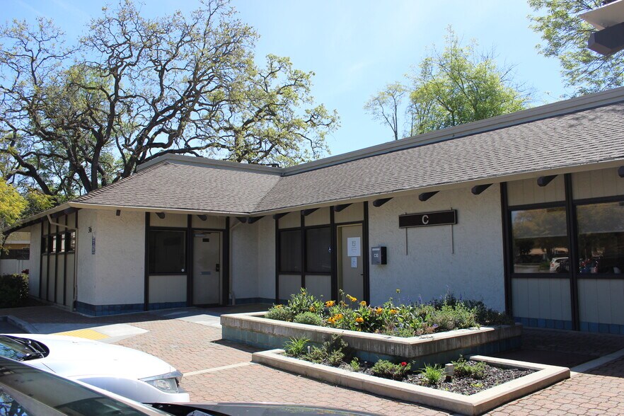 More Photos Of 800 Pollard Rd, Los Gatos Medical For Lease