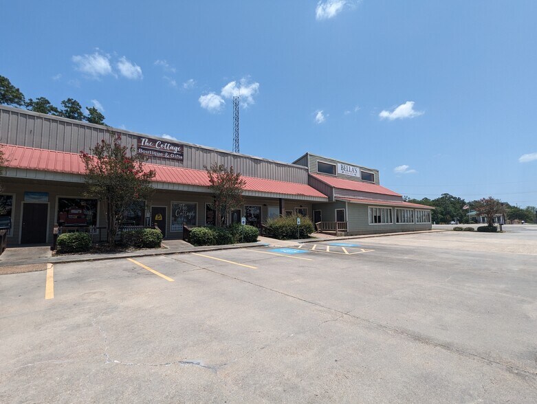More Photos Of 11261 Highway 12, Orange Freestanding For Sale