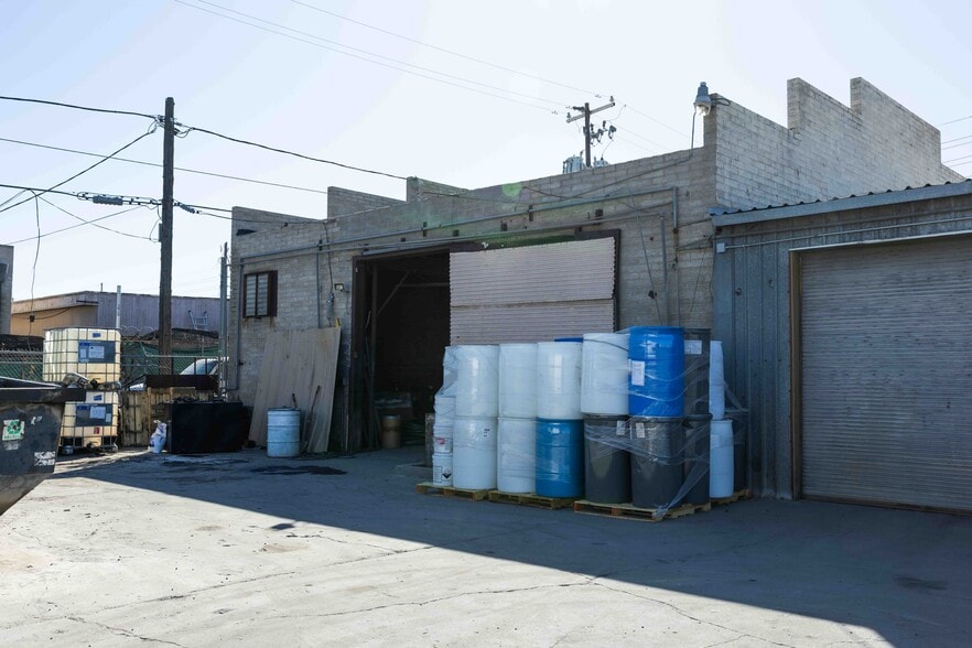 More Photos Of 1825-1841 E Jefferson St, Phoenix Warehouse For Sale