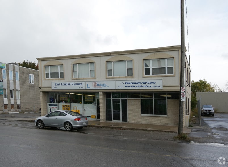 More Photos Of 1754 Dundas St, London Carwash For Sale