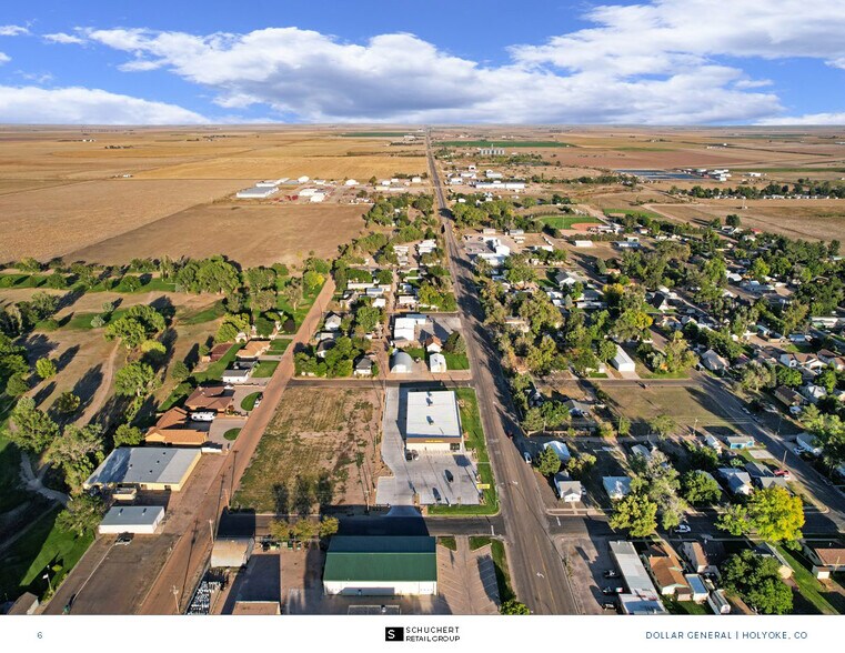 More Photos Of 525 E Denver St, Holyoke Storefront For Sale