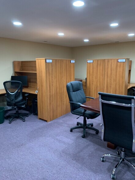 More Photos Of 3554 Hulmeville Rd, Bensalem Office For Sale