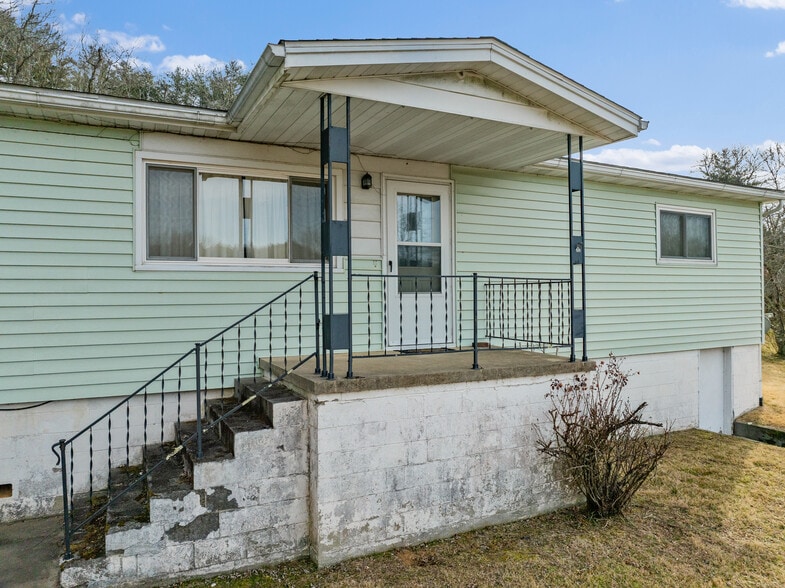 More Photos Of 146 Monteith Rd, Brevard Multifamily For Sale