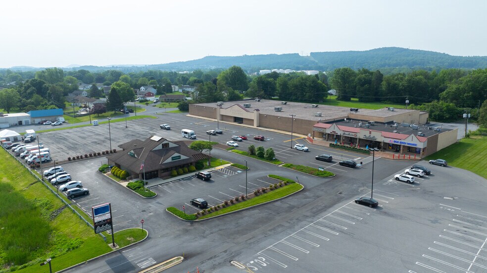 More Photos Of 4710 Penn Ave, Sinking Spring Freestanding For Lease