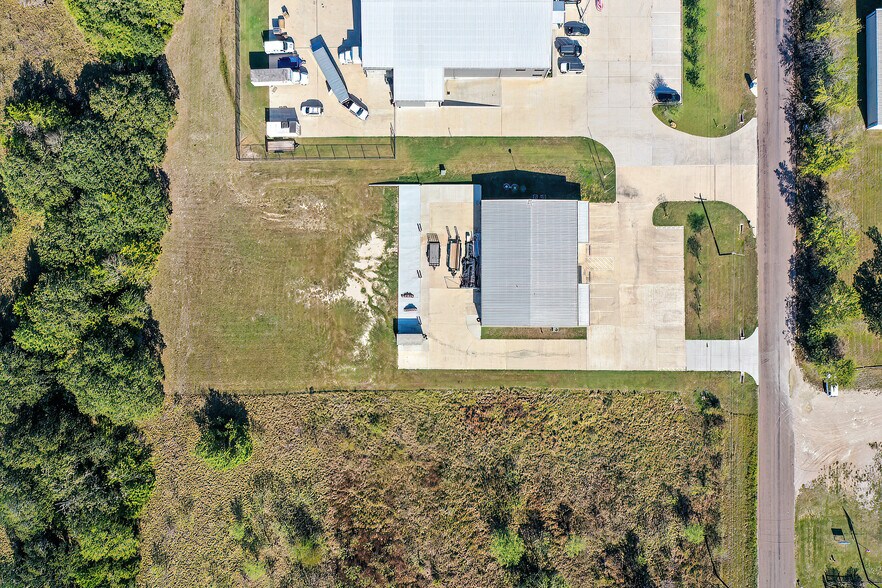 More Photos Of 4459 Roans Chapel Rd, College Station Service For Sale