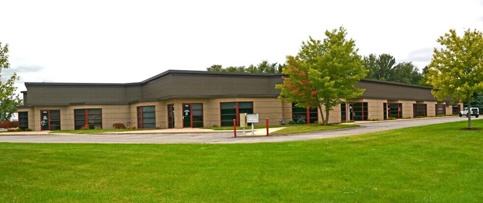 More Photos Of 11307 Edgewater Dr, Allendale Light Distribution For Lease