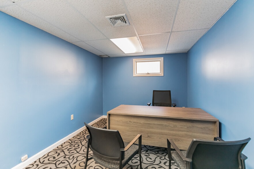 More Photos Of 34 Academy Hill Rd, Plainfield Office For Sale