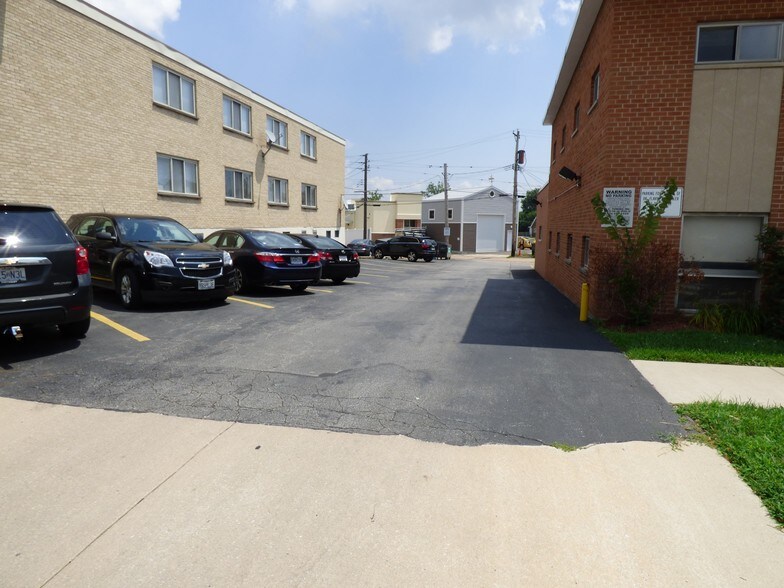 More Photos Of 4224 Watson Rd, Saint Louis Medical For Lease