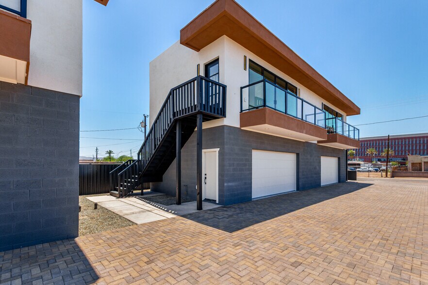 More Photos Of 411 32nd Pl, Phoenix Apartments For Sale