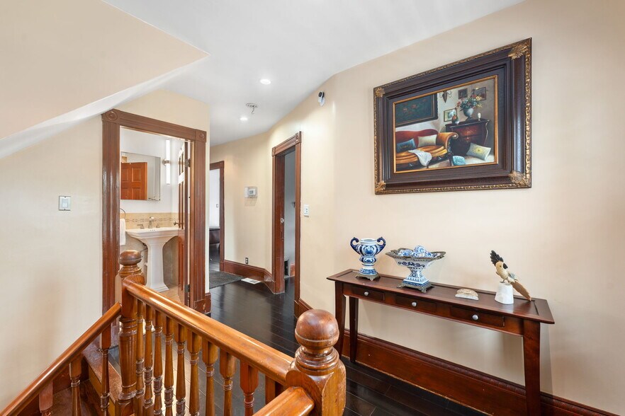 More Photos Of 47 Clinton St, Framingham Apartments For Sale