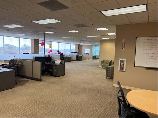 More Photos Of 600 N Brand Blvd, Glendale Medical For Lease