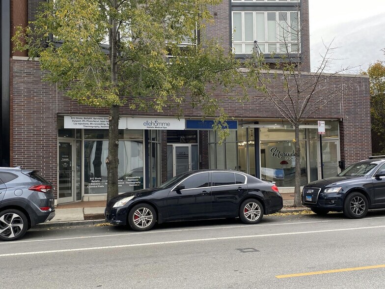 More Photos Of 1915-1917 N Damen Ave, Chicago Storefront For Sale