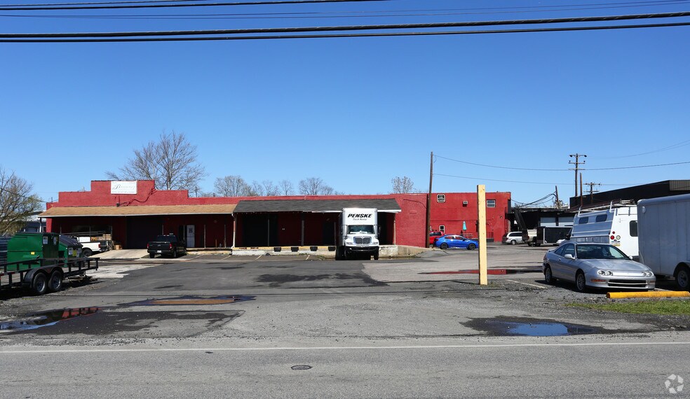 More Photos Of 2424 State Rd, Bensalem Warehouse For Lease