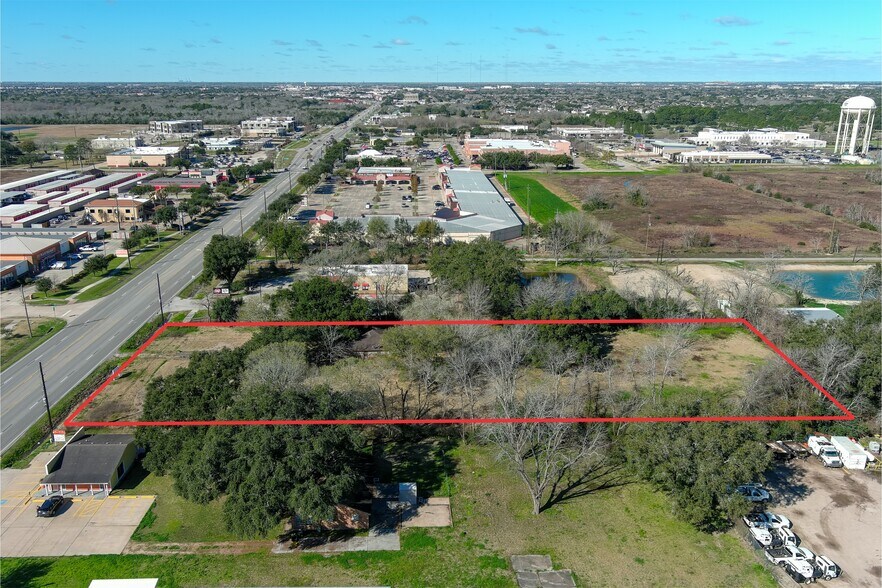 More Photos Of 8013 W Broadway St, Pearland Land For Sale