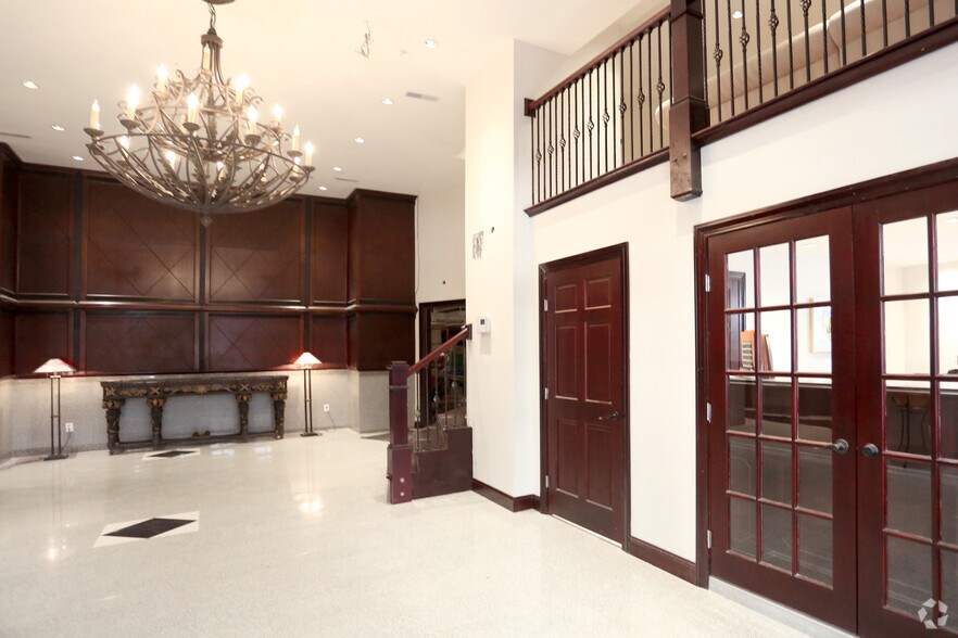 More Photos Of 1014-1024 Locust St, Saint Louis Apartments For Sale