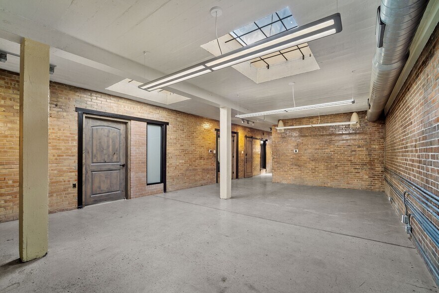 More Photos Of 260-270 E 100 S, Salt Lake City Storefront For Lease