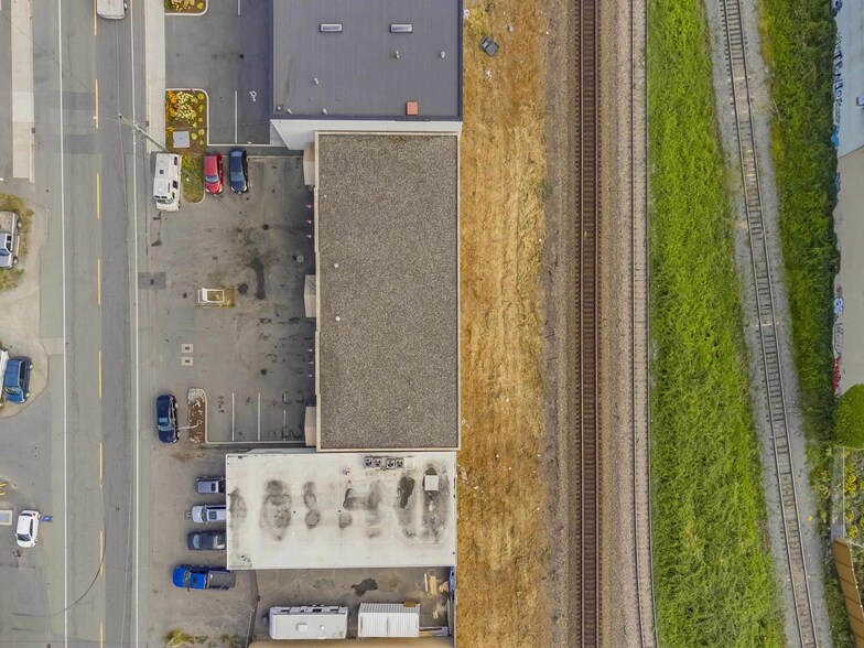 More Photos Of 45868 Railway Ave, Chilliwack Warehouse For Sale