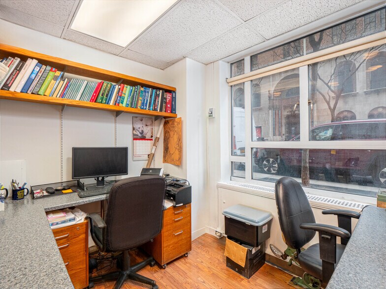 More Photos Of 25 Central Park W, New York Apartments For Sale