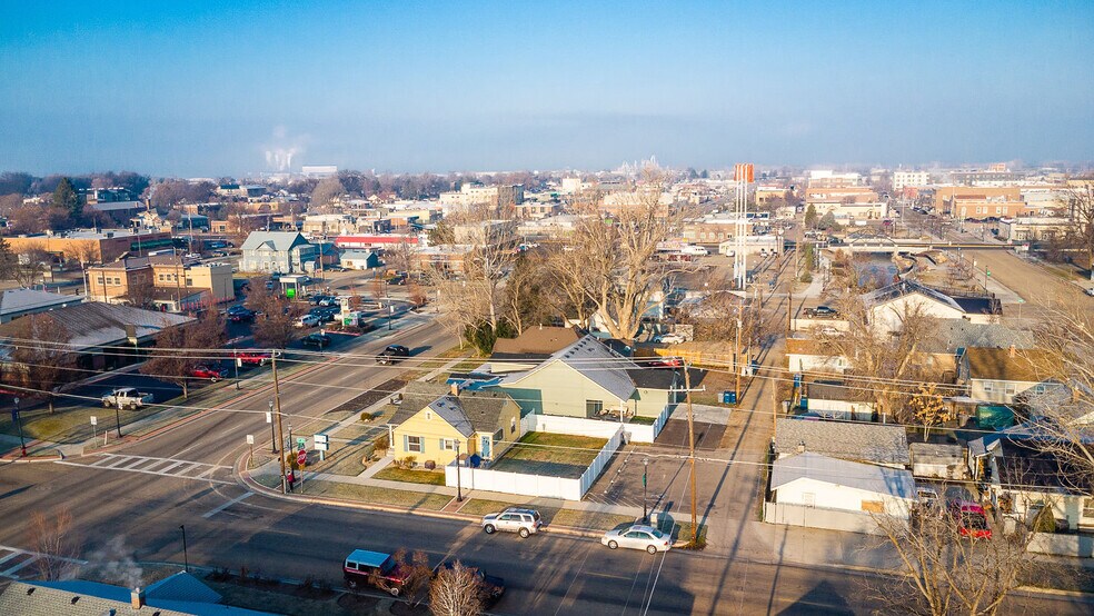 More Photos Of 1123 Blaine St, Caldwell Office For Sale