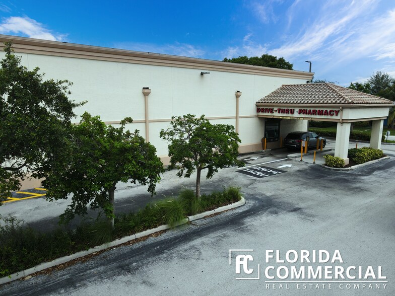 More Photos Of 2501 Broadway, Riviera Beach Drugstore For Sale