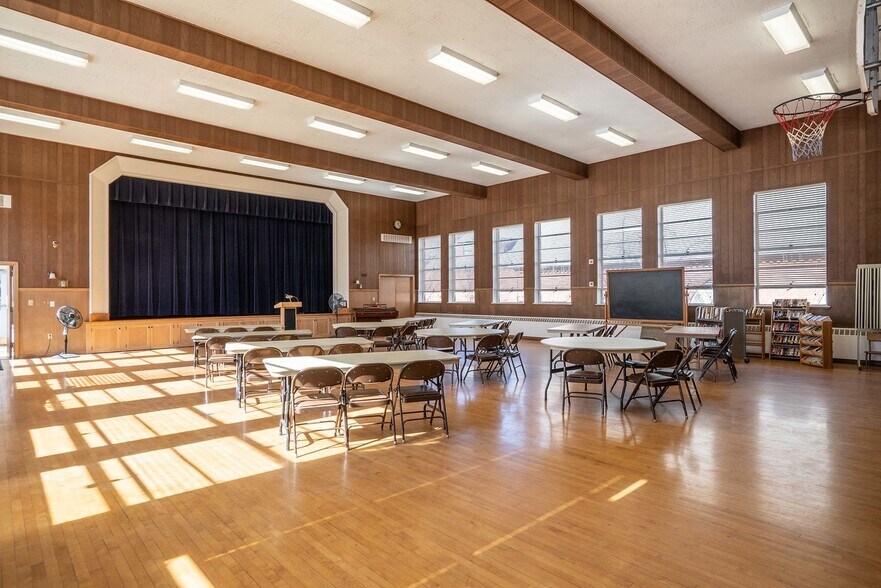 More Photos Of 295 Arch St, New Britain Religious Facility For Sale