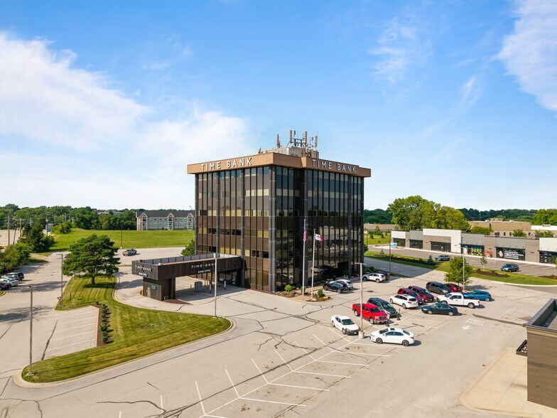 More Photos Of ,  Office For Sale