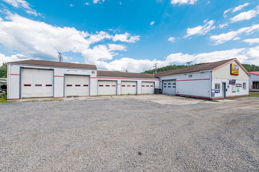 Primary Photo Of 1385 Greenbag Rd, Morgantown Industrial For Lease