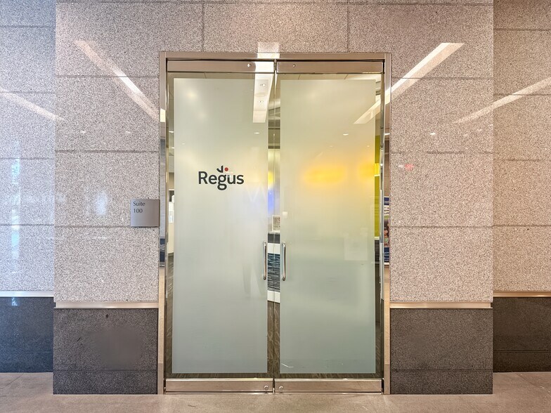 More Photos Of 3 Sugar Creek Center Blvd, Sugar Land Coworking Space