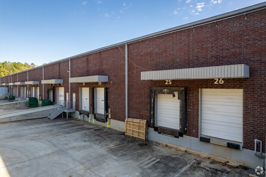 More Photos Of 2150 Northmont Pky, Duluth Warehouse For Lease