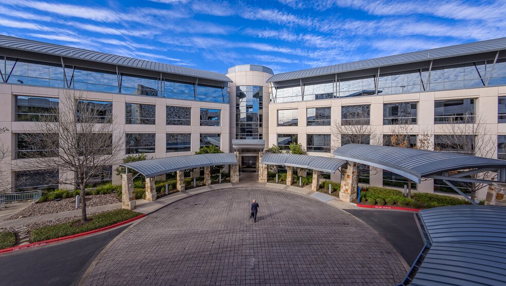 More Photos Of 1301 S Mo Pac Expy S, Austin Unknown For Lease