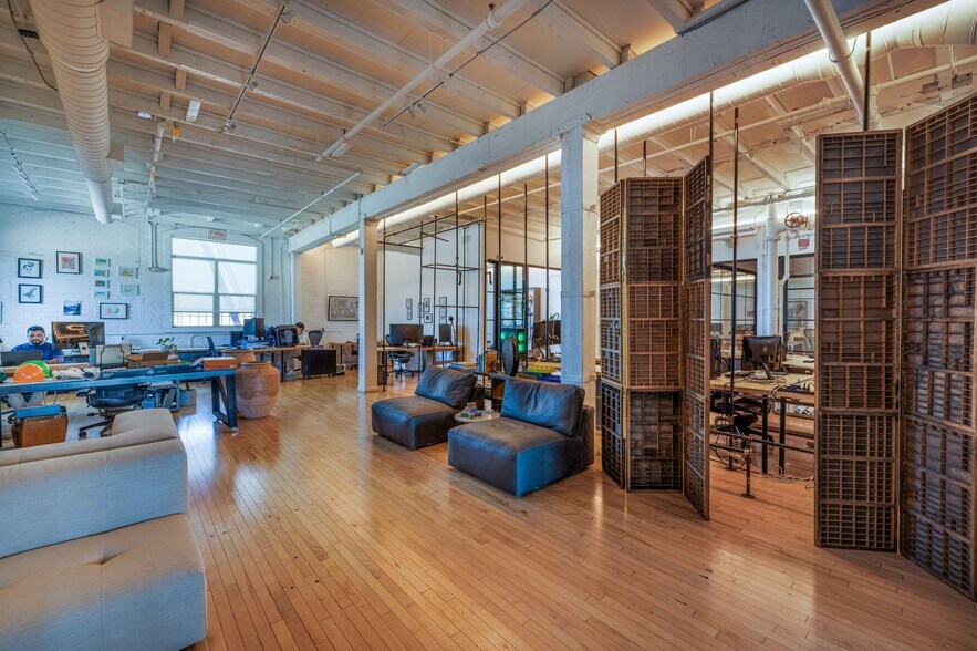 More Photos Of 440 Seaton St, Los Angeles Loft Creative Space For Sale