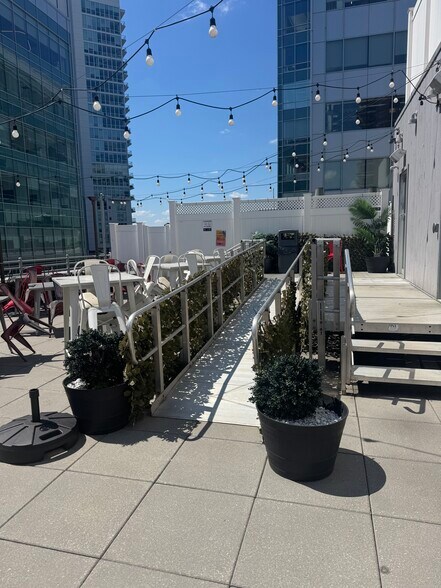 More Photos Of 2200 Atlantic St, Stamford Office For Lease