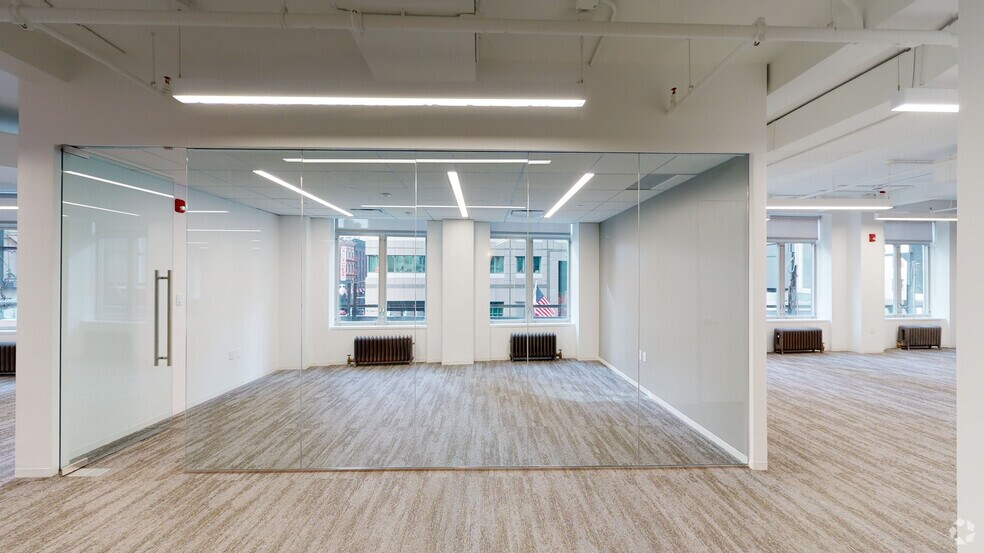 More Photos Of 1674 Broadway, New York Office For Lease