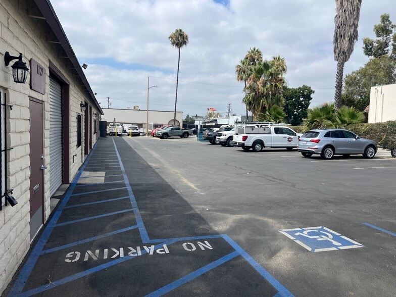 More Photos Of 1117-1127 W Alvarez Ave, Orange Light Manufacturing For Sale