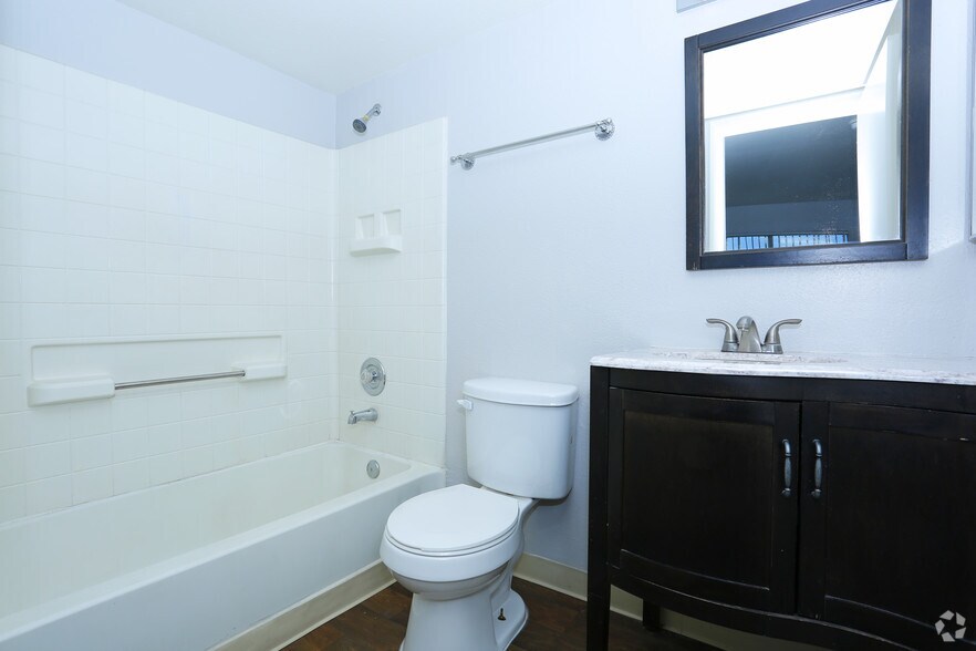 More Photos Of 409-417 E Merlayne Dr, Henderson Apartments For Sale