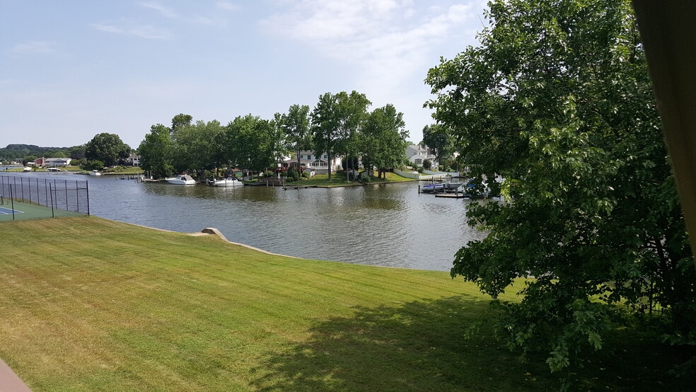 More Photos Of 626 Towne Center Dr, Joppa Office For Lease