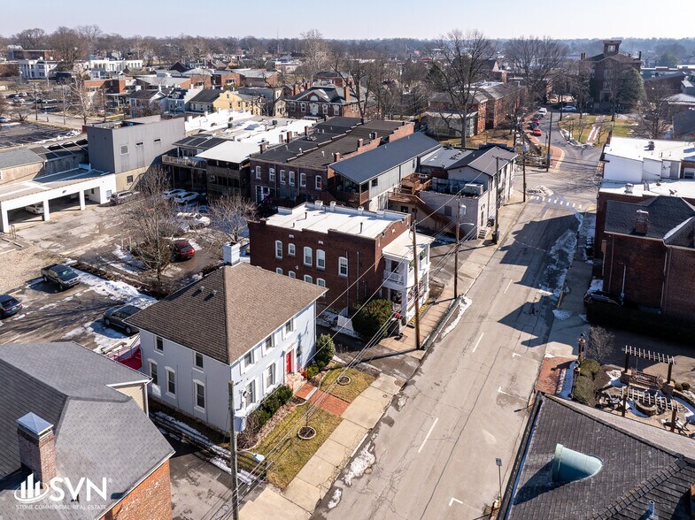 More Photos Of 117 W Second St, Lexington Office For Sale