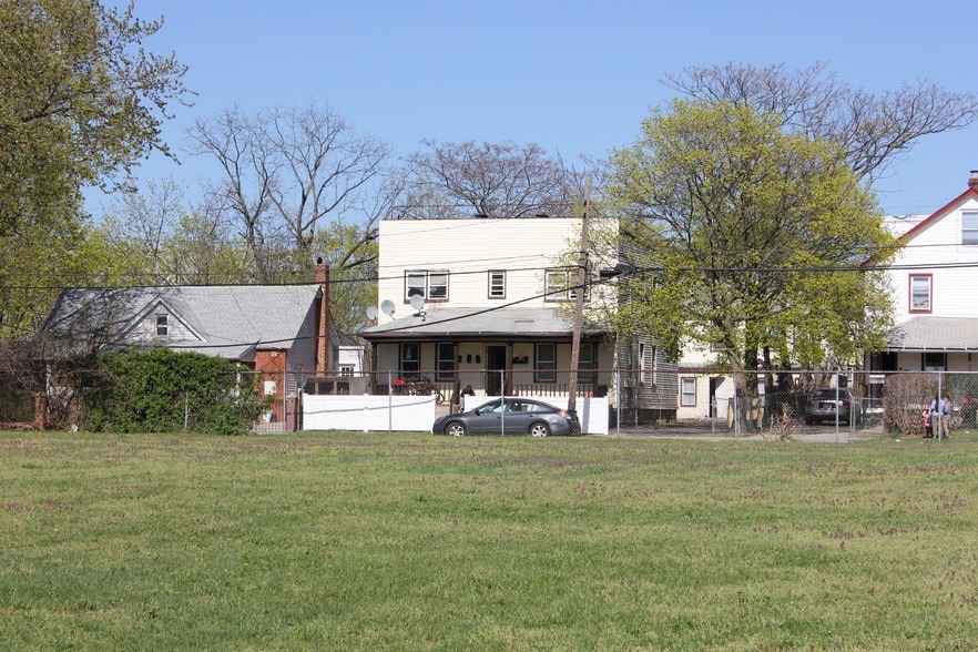Primary Photo Of 50 Laurel Ave, Hempstead Apartments For Sale