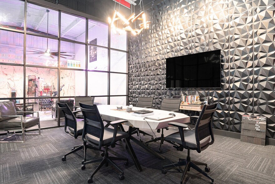 More Photos Of 6933 Olson Ln, Pasadena Service For Sale