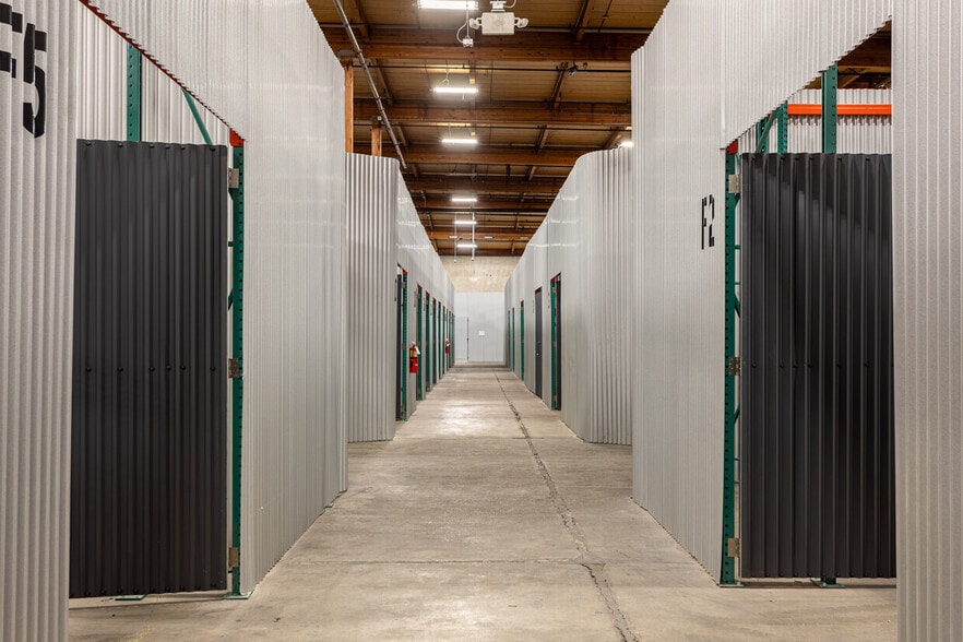 More Photos Of 3731 Warner Ave, Santa Ana Warehouse For Lease