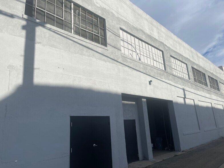 More Photos Of 420 E St, Marysville Freestanding For Lease