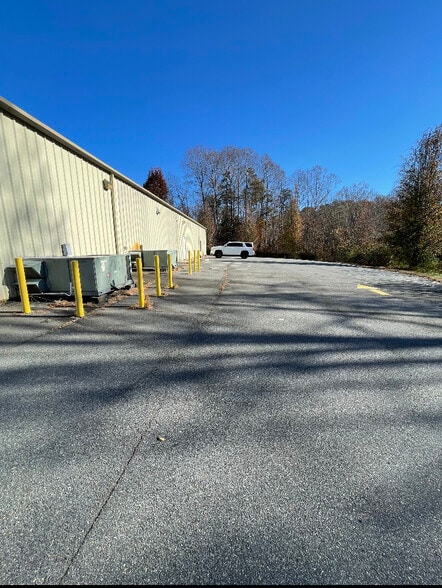 More Photos Of 4175 Moat Dr, Winston-Salem Religious Facility For Sale