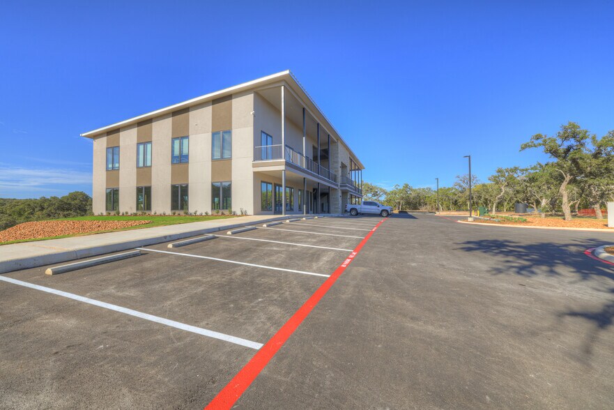 More Photos Of 1878 Herbelin Rd, New Braunfels Office For Sale
