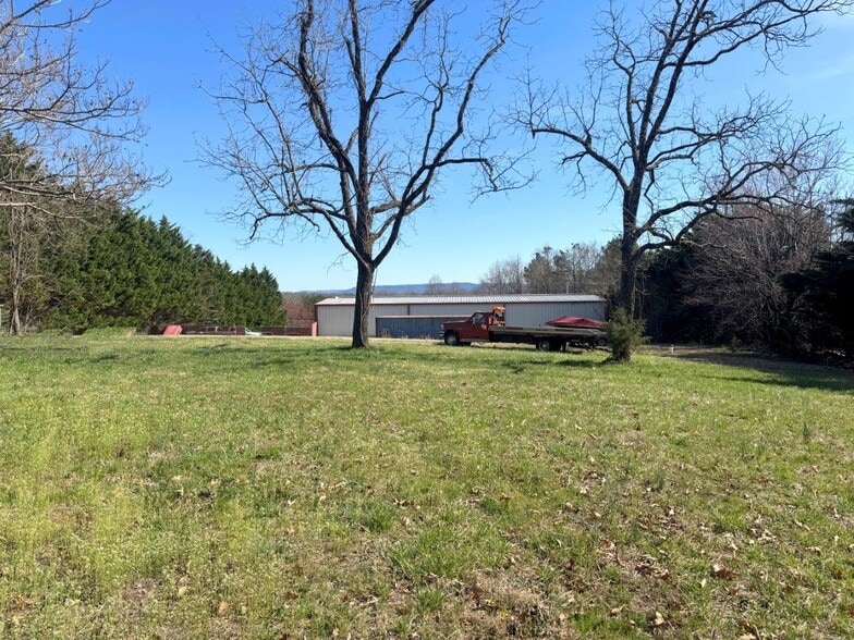 More Photos Of 2841 Old Franklin Tpke, Rocky Mount Auto Repair For Sale