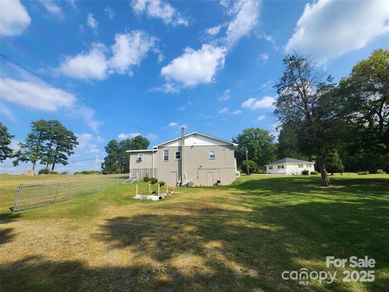 More Photos Of 4521 Beaty Rd, Gastonia Office For Sale